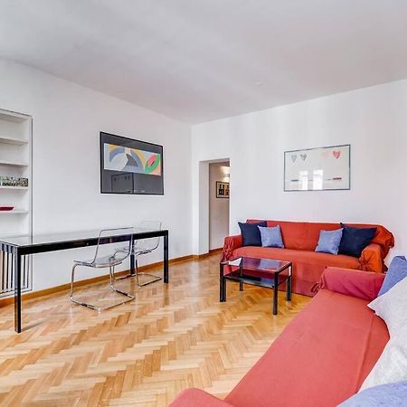Luminous Apartment Few Steps From Piazza Navona Exterior photo