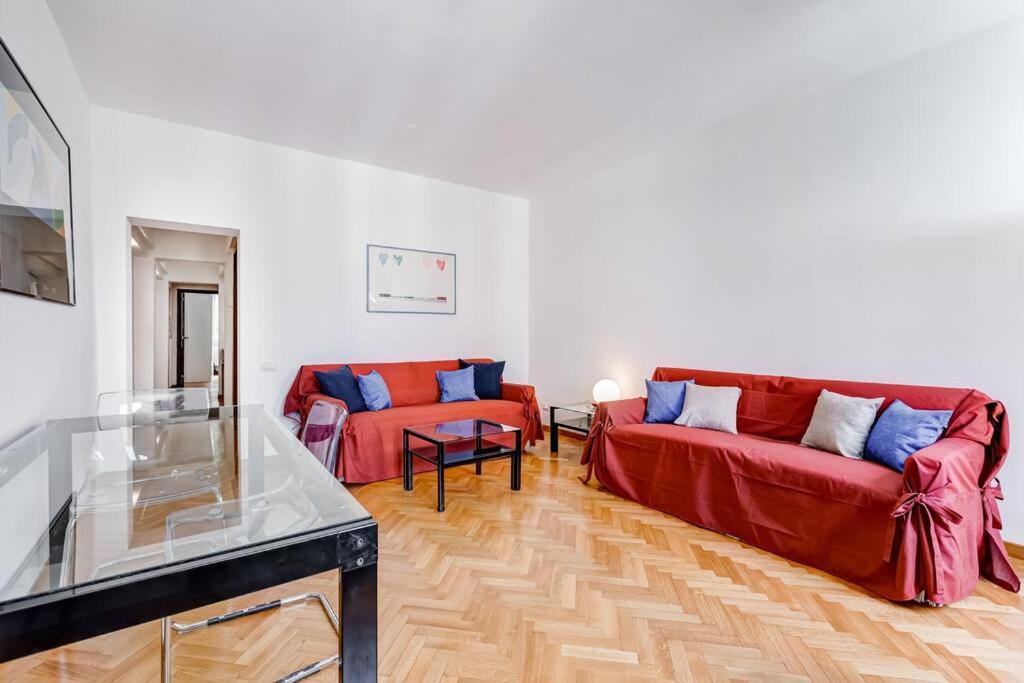 Luminous Apartment Few Steps From Piazza Navona Exterior photo