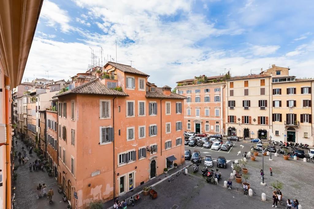 Luminous Apartment Few Steps From Piazza Navona Exterior photo